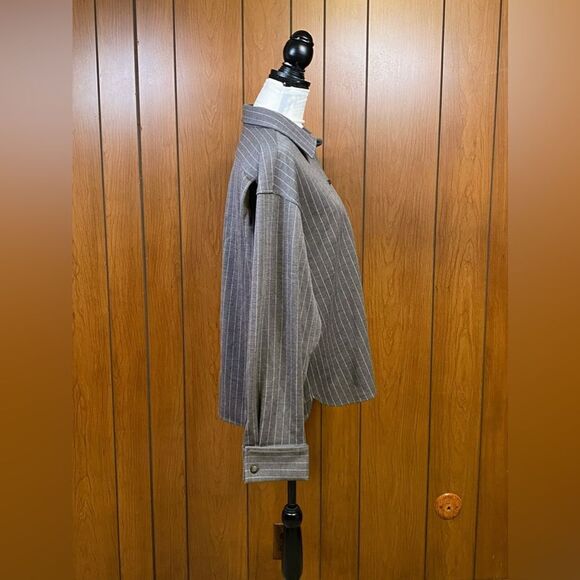 Max Mara Aire Pinstriped Wool-Blend Shirt size 16 - Picture 7 of 13